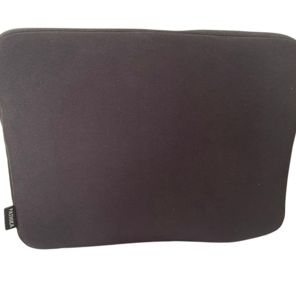 Target Black Neoprene Zippered Unisex Computer Laptop Sleeve NWOT - Picture 1 of 6